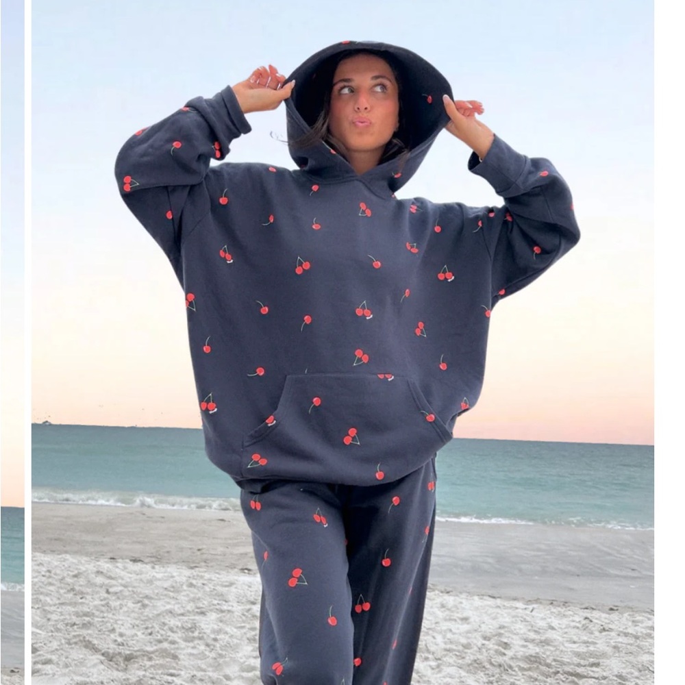 Starfit Mon Cheri Cherry Print Hoodie Navy Oversized Sweatshirt Size L